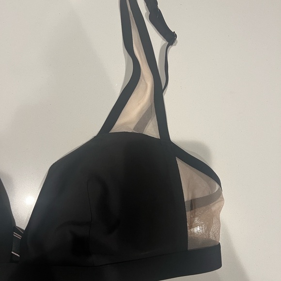 Victorias Secret Black Bralette- XL - Picture 4 of 5